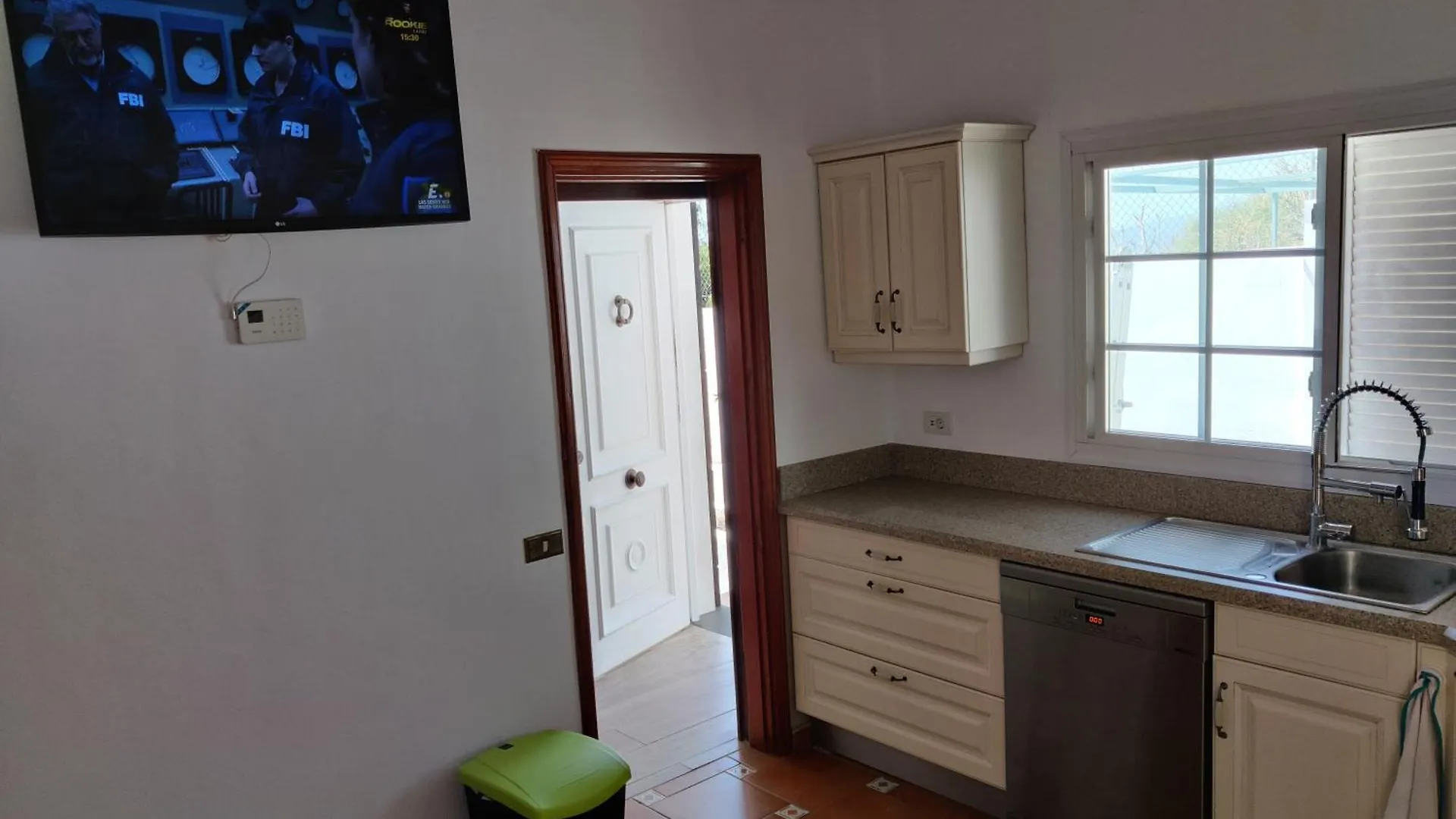 Holiday home Villa Queca Private Heated Pool Cannon Water And Jacuzzi Santa Cruz de Tenerife Spain