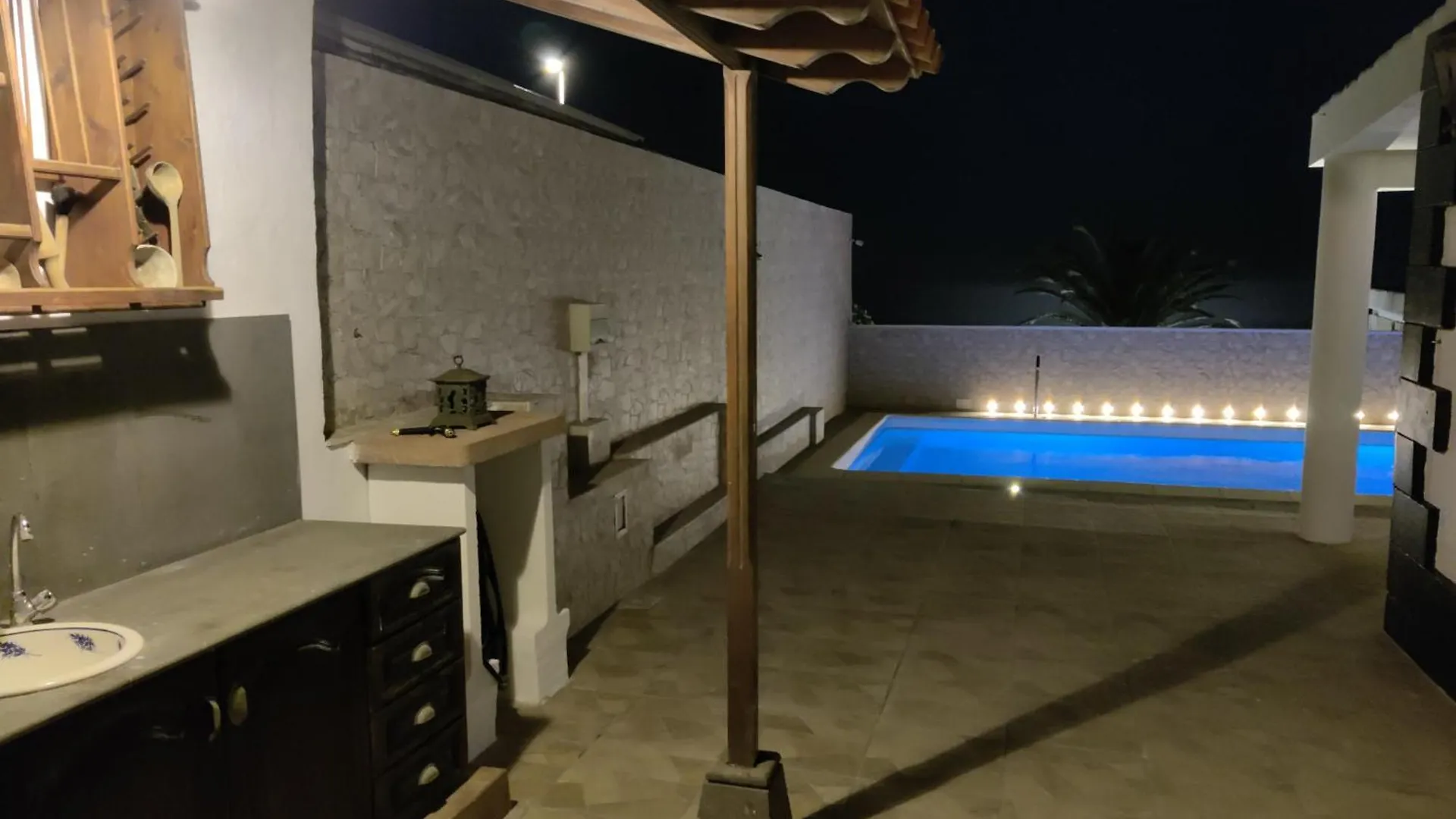 Villa Queca Private Heated Pool Cannon Water And Jacuzzi Santa Cruz de Tenerife 0*,  Spain