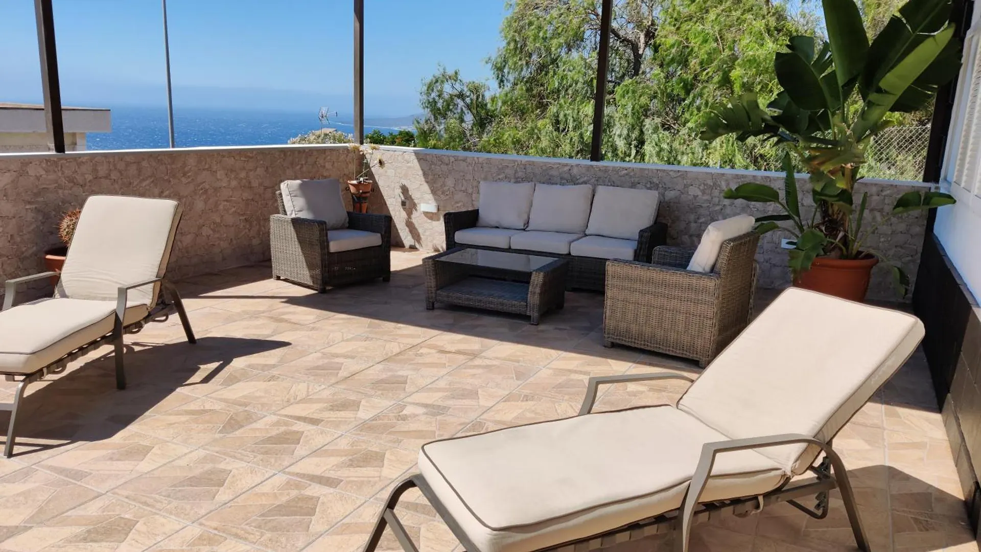 Villa Queca Private Heated Pool Cannon Water And Jacuzzi Santa Cruz de Tenerife 0*,  Spain